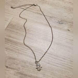 L&Co Prosperity Hamsa Necklace Silver 16 Inch Chain